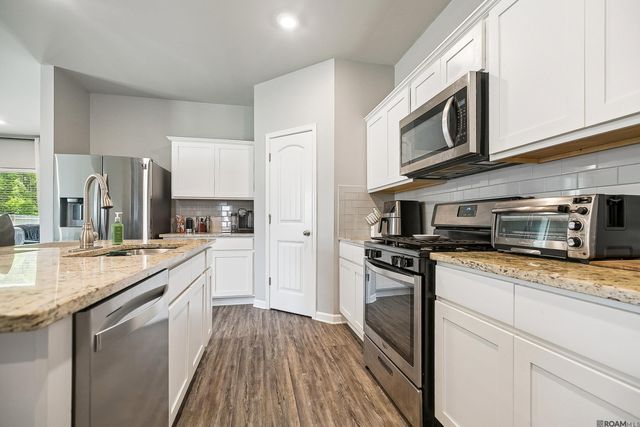 13261 Fowler Dr, Walker, LA 70785