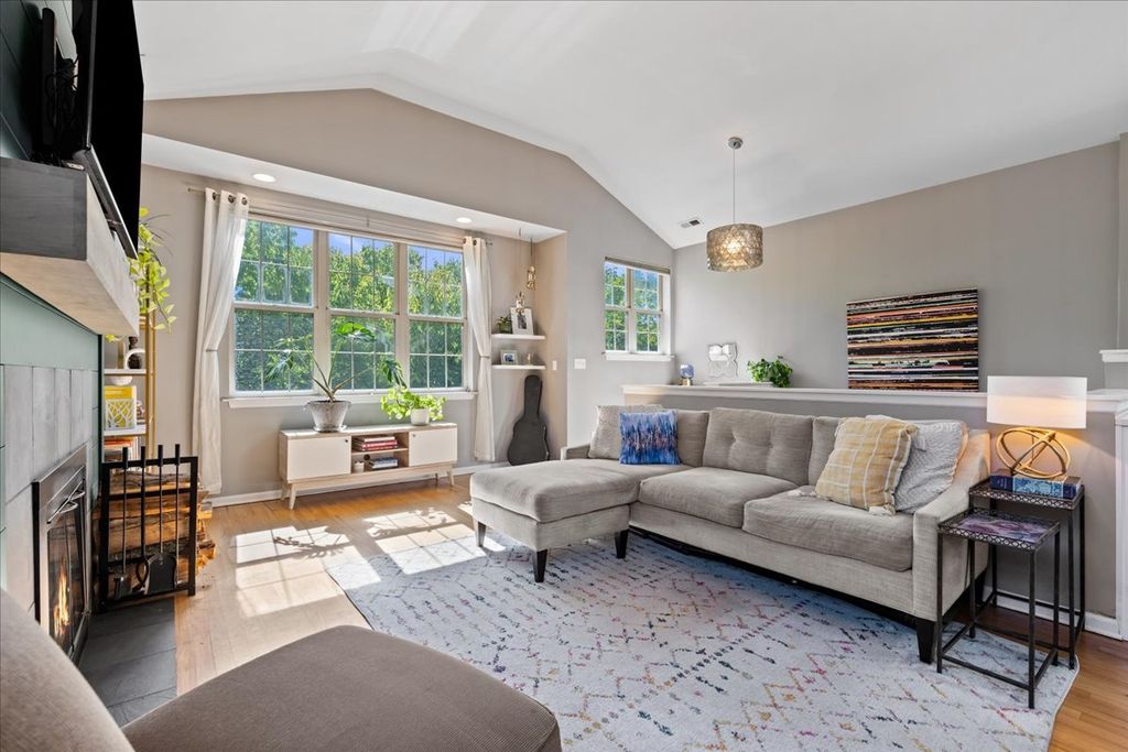 2710 W Haddon Avenue 3, Chicago, IL 60622 — photo 2