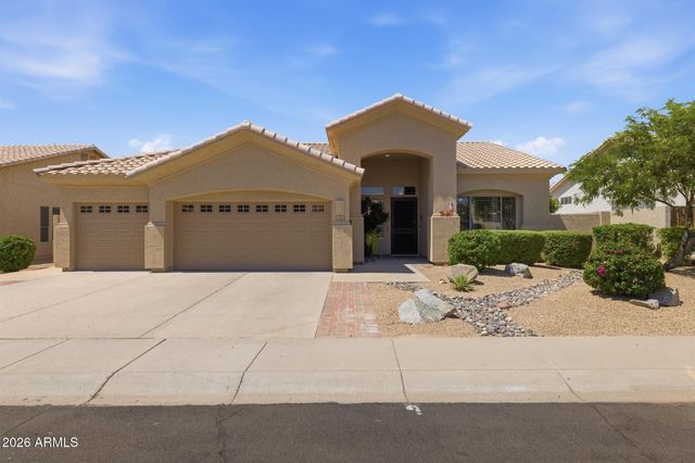5670 W IRMA Lane, Glendale, AZ 85308