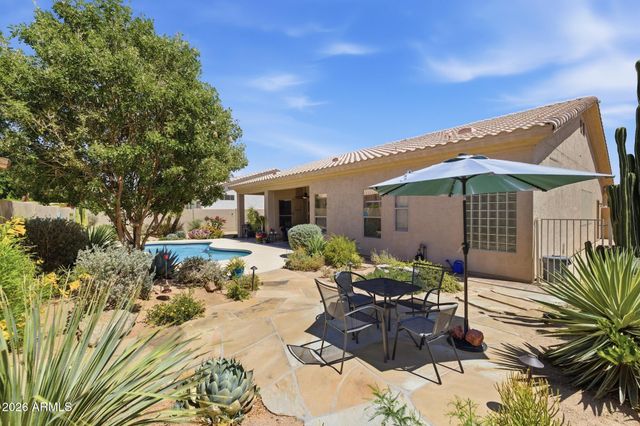 5670 W IRMA Lane, Glendale, AZ 85308