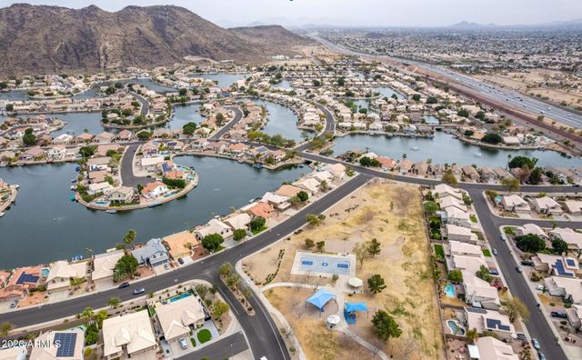 5670 W IRMA Lane, Glendale, AZ 85308