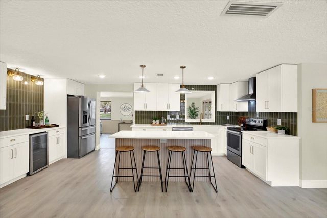 645 PINE FOREST DRIVE, Brandon, FL 33511