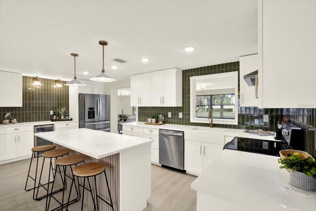 645 PINE FOREST DRIVE, Brandon, FL 33511