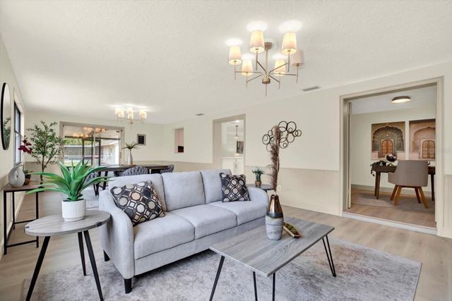 645 PINE FOREST DRIVE, Brandon, FL 33511