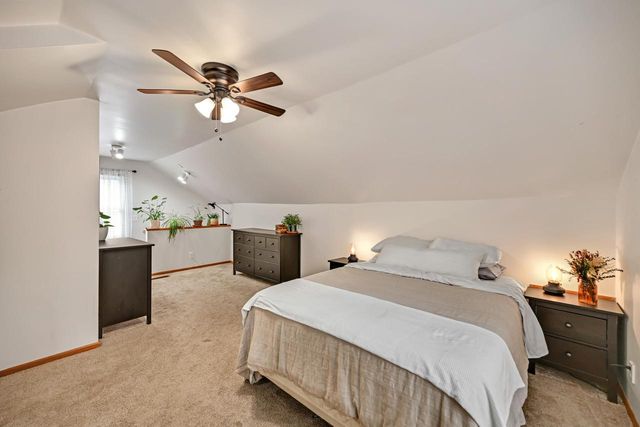 2840 N 77th STREET, Milwaukee, WI 53222