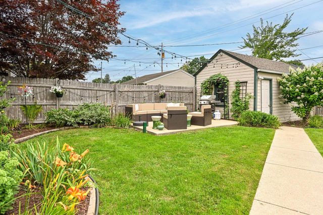 2840 N 77th STREET, Milwaukee, WI 53222
