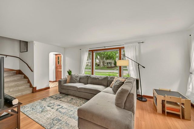 2840 N 77th STREET, Milwaukee, WI 53222