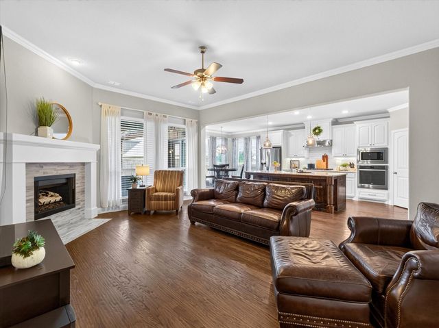 3713 Wildridge Boulevard, Oak Point, TX 75068