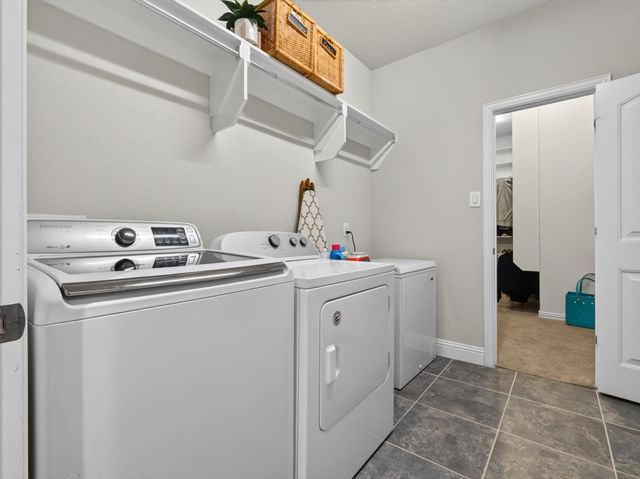 3713 Wildridge Boulevard, Oak Point, TX 75068