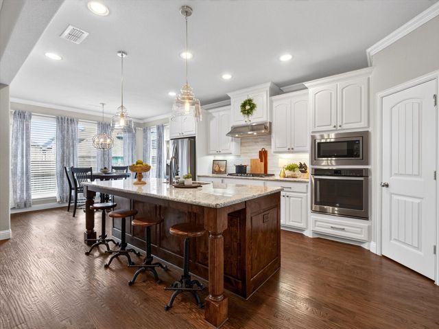3713 Wildridge Boulevard, Oak Point, TX 75068