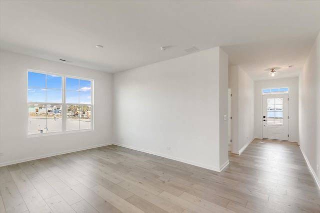 730 Alberta Avenue, Oswego, IL 60543