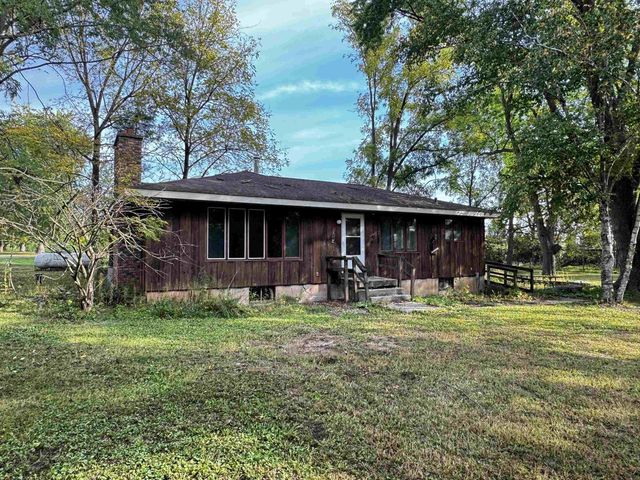 N2644 County Road O, Oxford, WI 53952