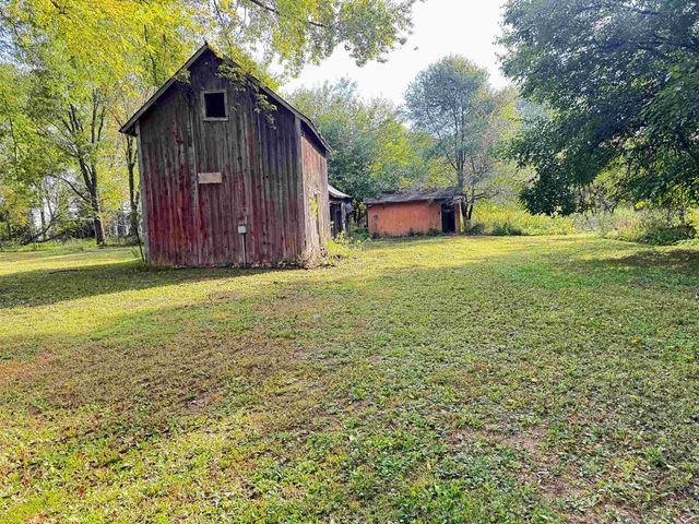 N2644 County Road O, Oxford, WI 53952