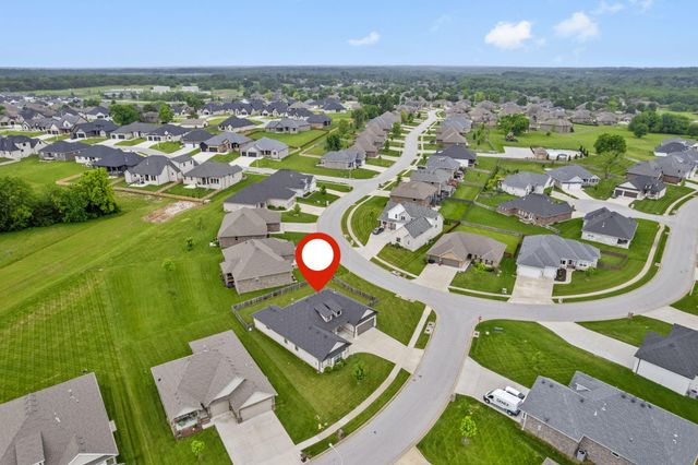 1816 North Bristol Avenue, Springfield, MO 65802