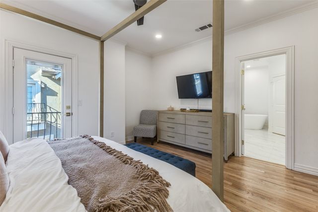 1922 Euclid Avenue C, Dallas, TX 75206