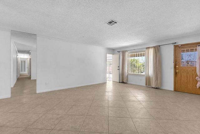 1880 Sharon Road, Palm Springs, CA 92262