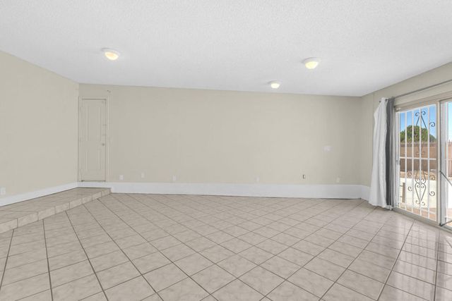 1880 Sharon Road, Palm Springs, CA 92262