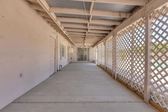 1880 Sharon Road, Palm Springs, CA 92262