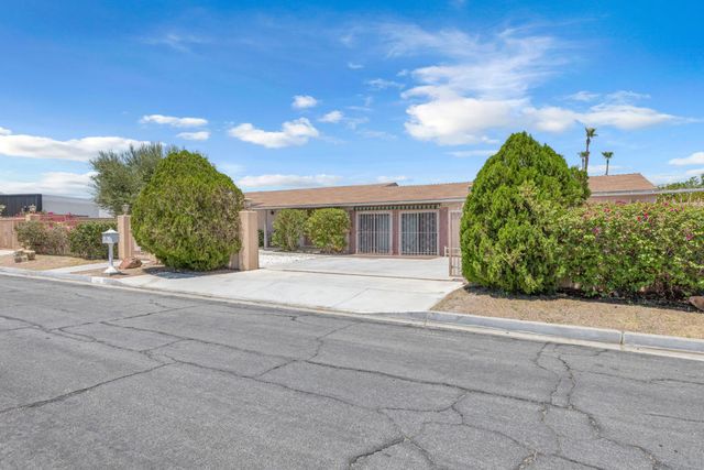 1880 Sharon Road, Palm Springs, CA 92262