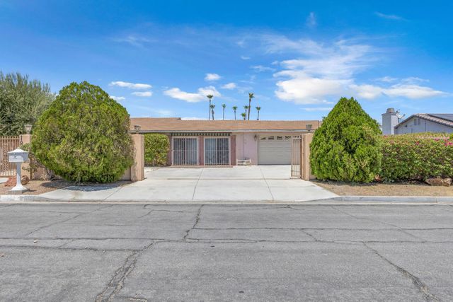 1880 Sharon Road, Palm Springs, CA 92262