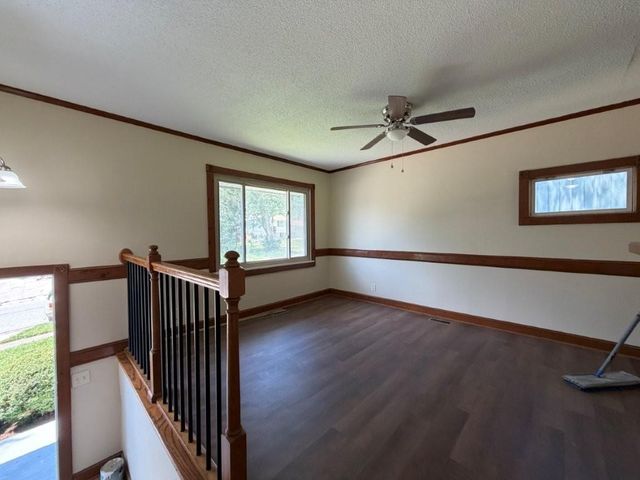 1519 N Geronimo Drive, Independence, MO 64058