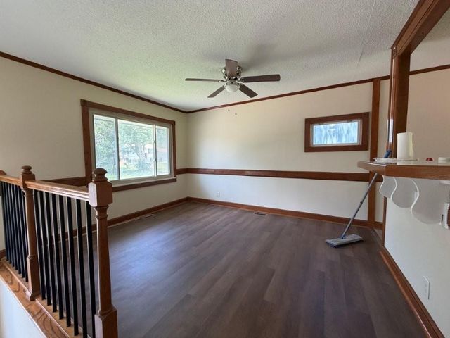 1519 N Geronimo Drive, Independence, MO 64058
