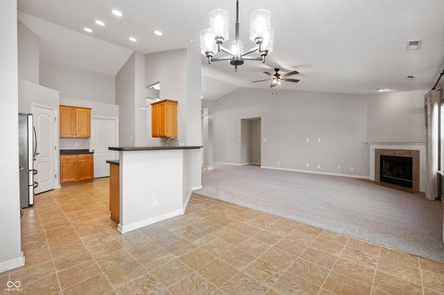 11262 Whitewater Way, Fishers, IN 46037