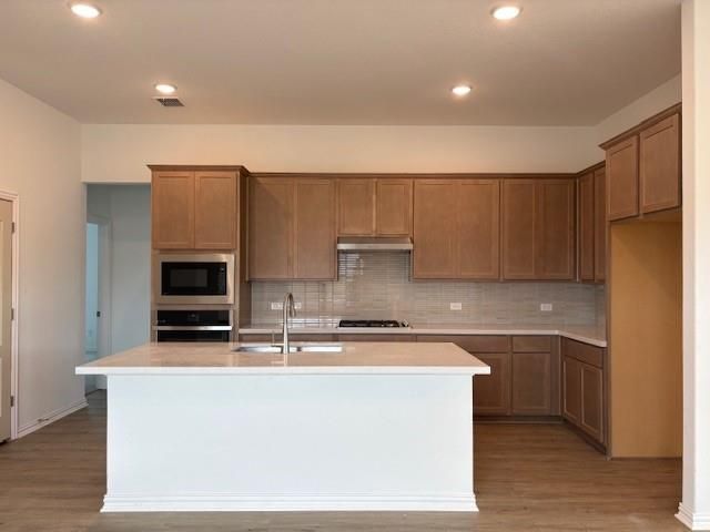 213 Greinert DR, Taylor, TX 76574