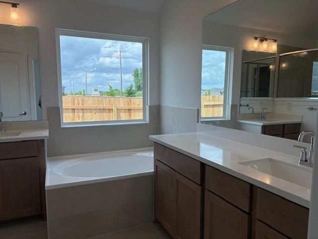 213 Greinert DR, Taylor, TX 76574
