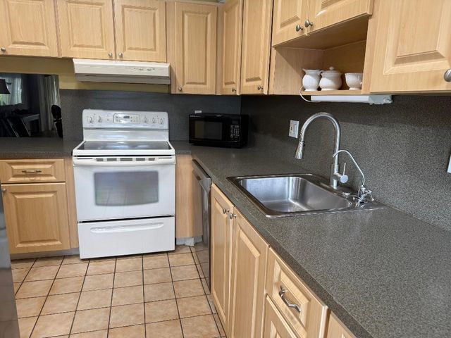 1460 NW 19th Terrace 71-A, Delray Beach, FL 33445