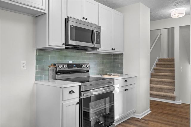 4424 Twin Creek Drive NE, Kennesaw, GA 30144
