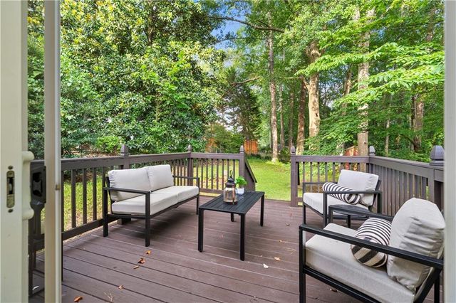 4424 Twin Creek Drive NE, Kennesaw, GA 30144