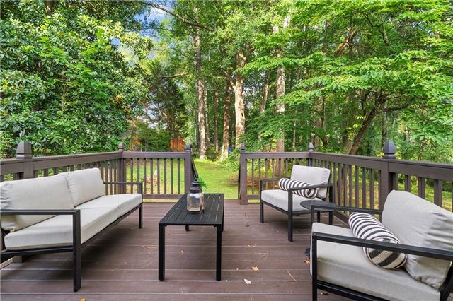 4424 Twin Creek Drive NE, Kennesaw, GA 30144