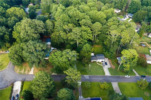4424 Twin Creek Drive NE, Kennesaw, GA 30144