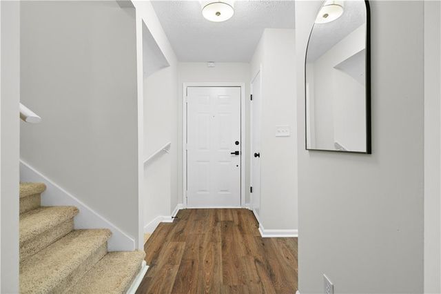 4424 Twin Creek Drive NE, Kennesaw, GA 30144