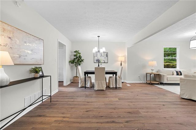 4424 Twin Creek Drive NE, Kennesaw, GA 30144