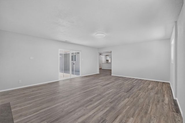 9615 McKnight Avenue NE, Albuquerque, NM 87112