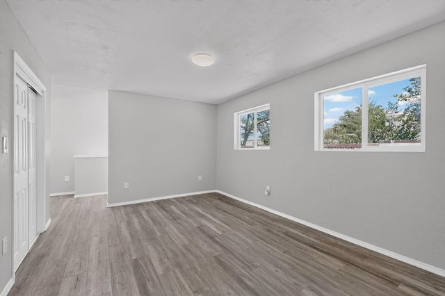 9615 McKnight Avenue NE, Albuquerque, NM 87112