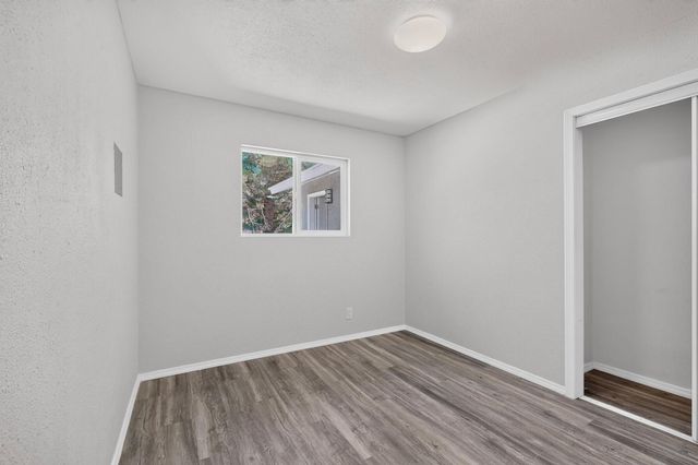 9615 McKnight Avenue NE, Albuquerque, NM 87112