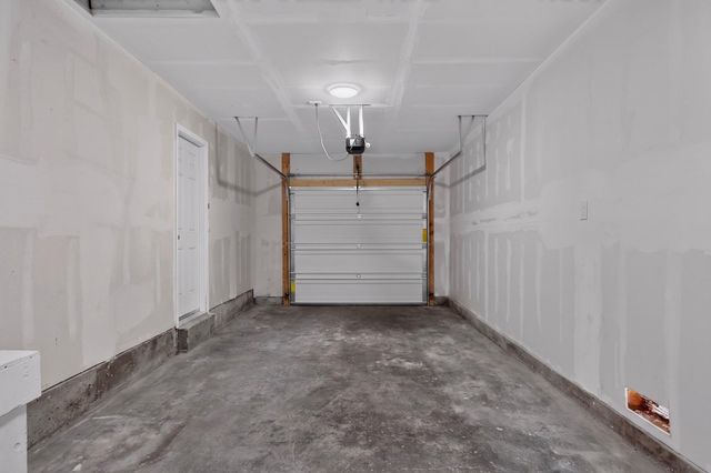 9615 McKnight Avenue NE, Albuquerque, NM 87112