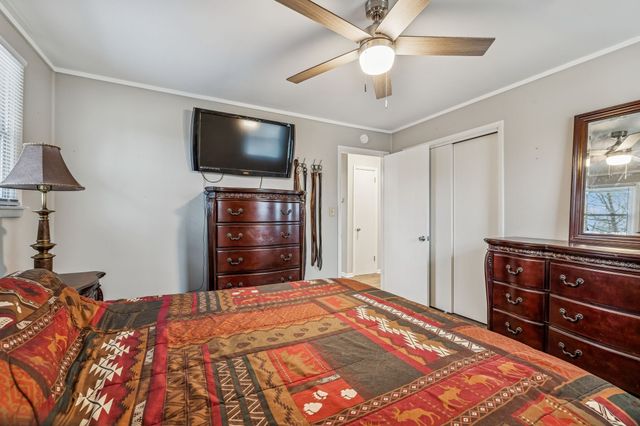 8871 Pinewood Rd, Lyles, TN 37098