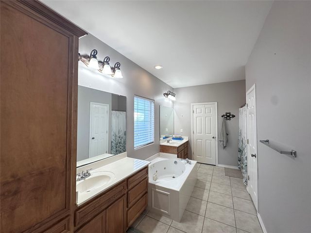 6321 Oso Parkway, Corpus Christi, TX 78414