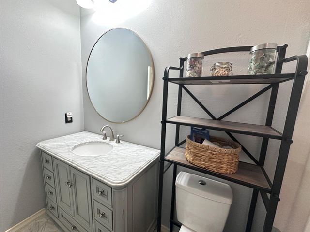 6321 Oso Parkway, Corpus Christi, TX 78414