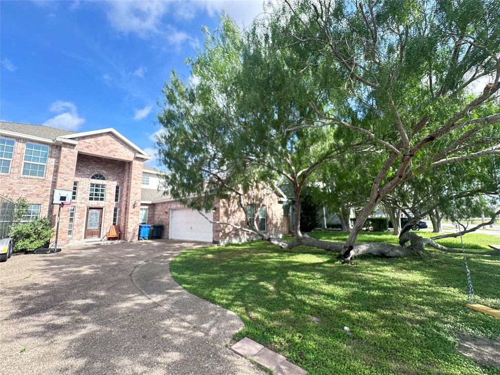 6321 Oso Parkway, Corpus Christi, TX 78414