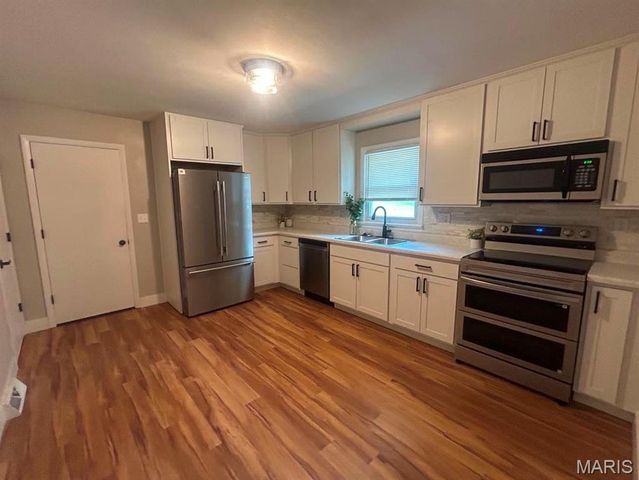 905 Glenn Avenue, Washington, MO 63090