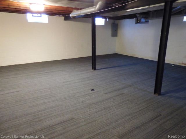 2455 Buckingham Avenue, Birmingham, MI 48009