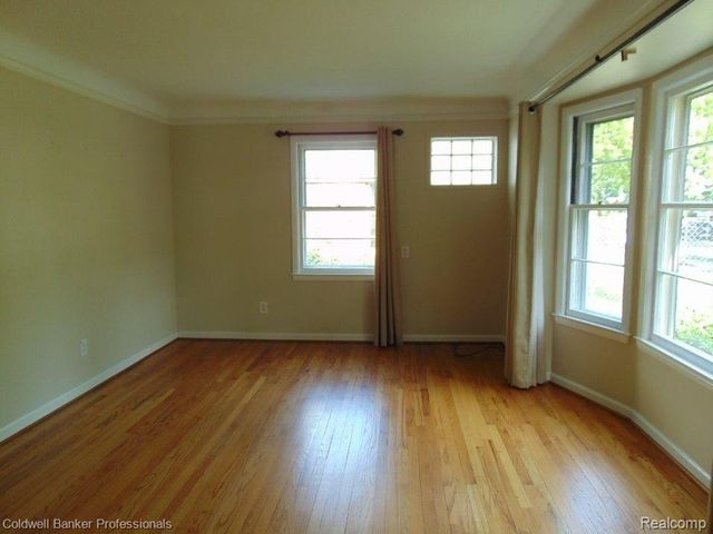 2455 Buckingham Avenue, Birmingham, MI 48009