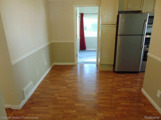 2455 Buckingham Avenue, Birmingham, MI 48009