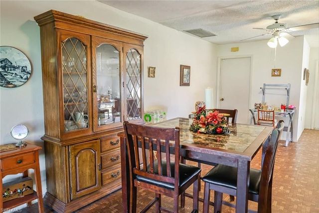 1433 SE 14th TER, Cape Coral, FL 33990