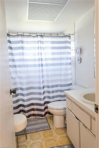 1433 SE 14th TER, Cape Coral, FL 33990